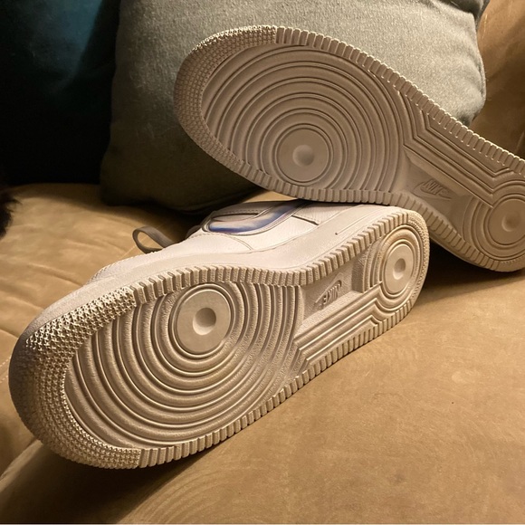 RARE! Nike Air Force 1 White Iridescent Pixel - Picture 3 of 7